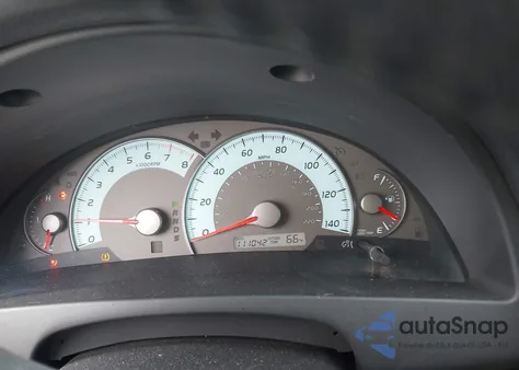 2011 Toyota Camry Se z USA, uszkodzony, nr VIN 4T1BF3EKXBU132385